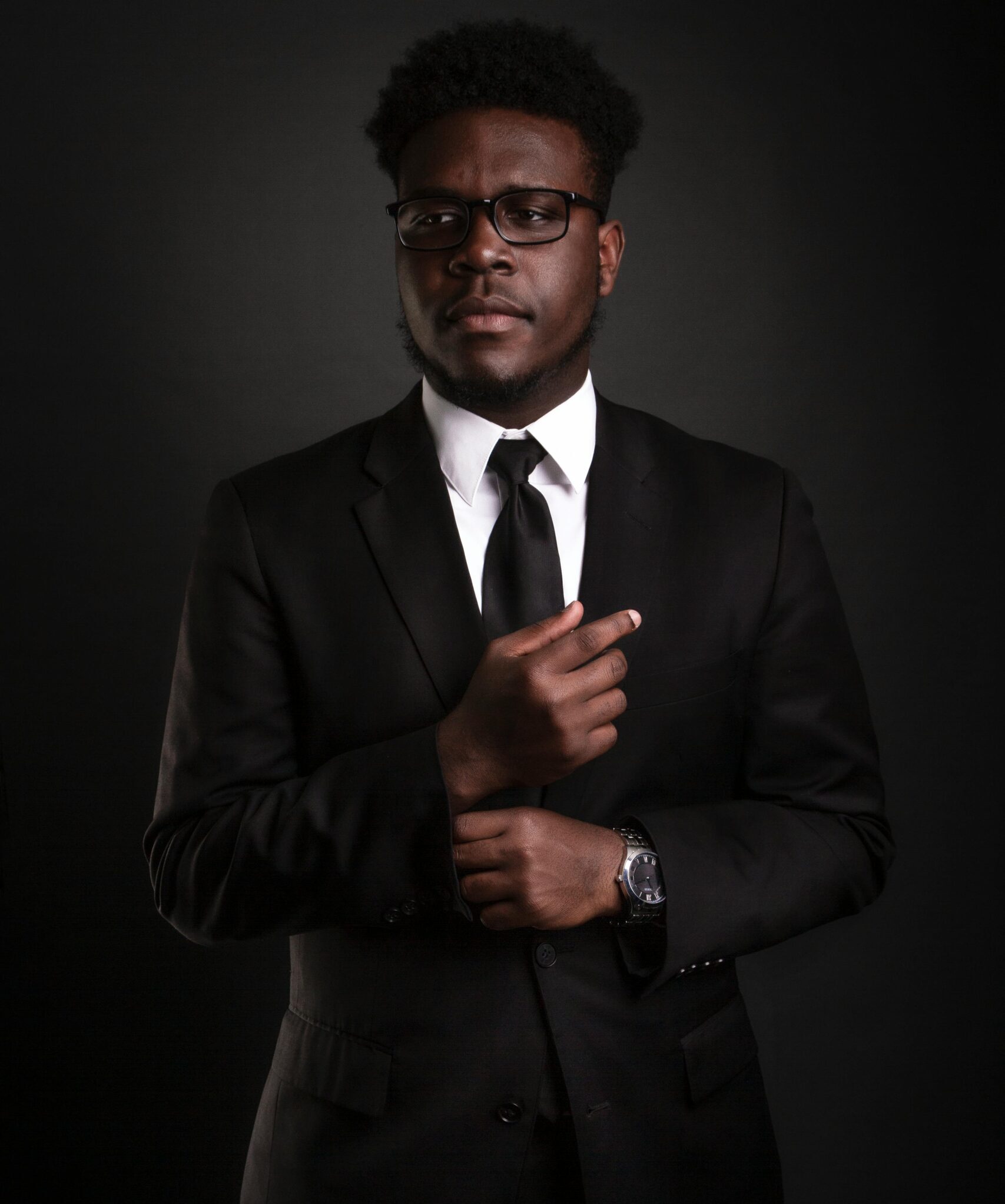 pexels-elsimage-2216607